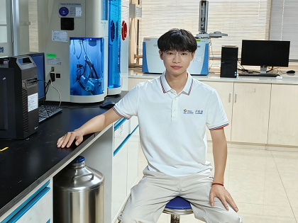 遠(yuǎn)東韌力量 | 危健文：98后研發(fā)人，在遠(yuǎn)東鋰電賽道上跑出青春加速度